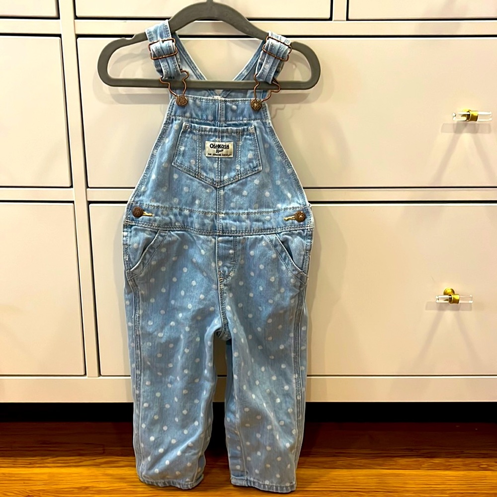 OshKosh polka dot overalls size 18m